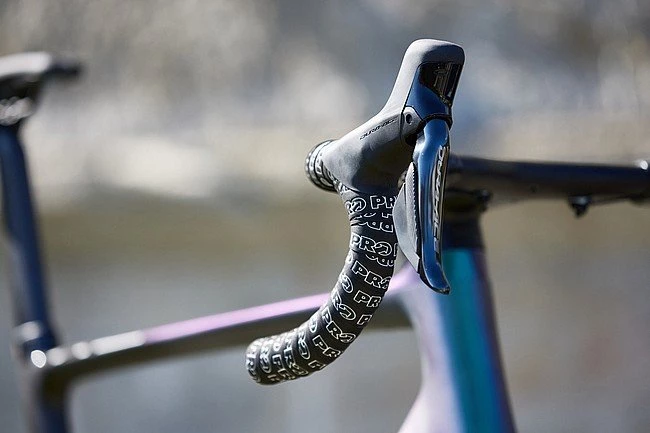 Shimano Dura-Ace BR-R9270 12-Speed Shift/Disc Brake Set - Image 3