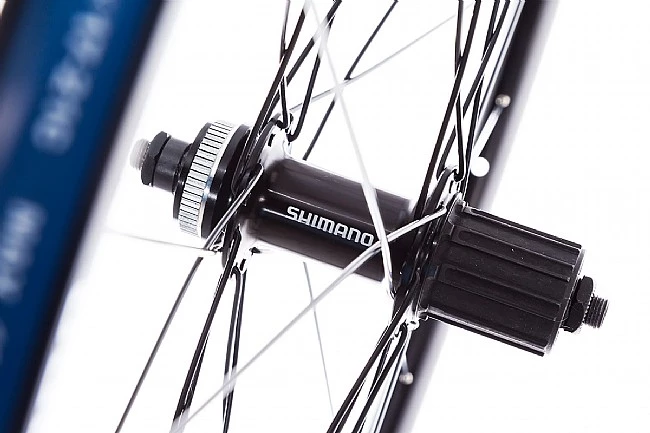 Shimano WH-RX010 Disc Clincher Wheelset - Image 5